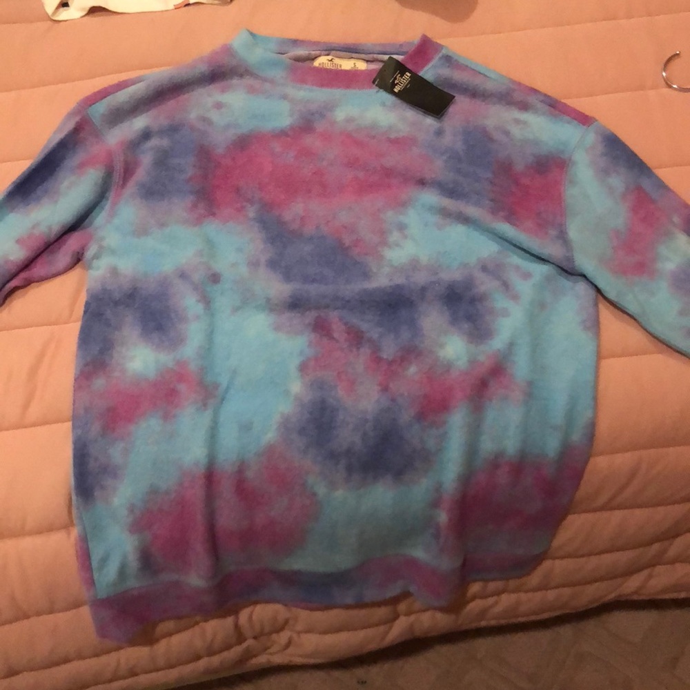 Colorful sweater from hollister